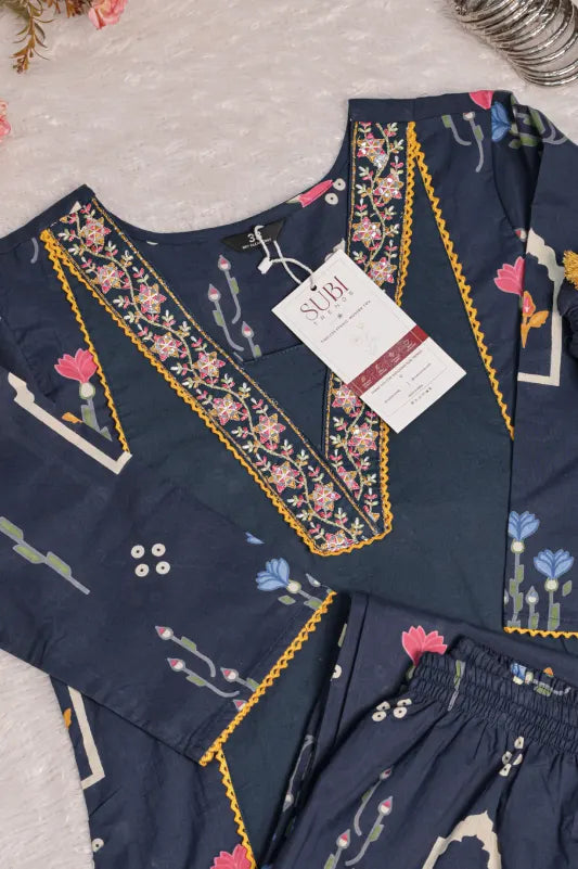 Navy Blue Floral Printed Kurta Set
