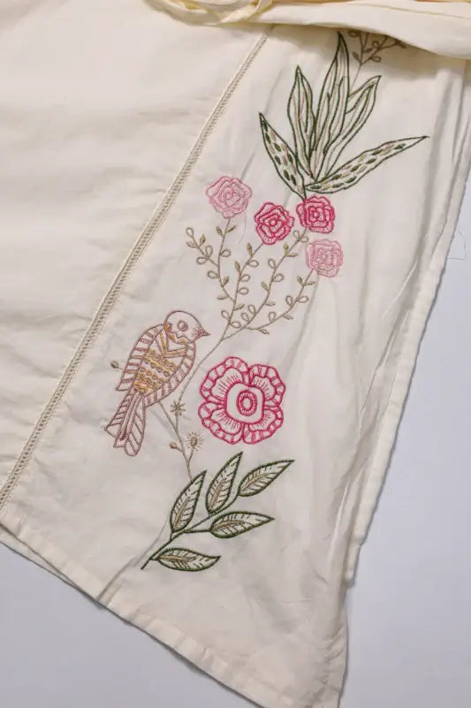 Off-White Floral Embroidered 3-Piece Kurta Pant Set
